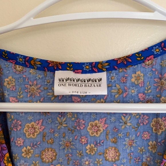 Balinese Wrap Dress with blue floral pattern - Picture 5 of 5